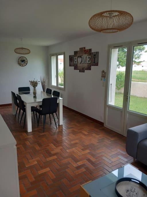 Fleur De Sel D Oleron 3 Holiday home Le Chateau-d'Oleron